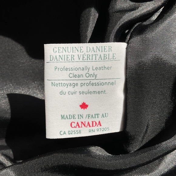 Danier Women's Black Leather Jacket Size Size S - Picture 8 of 9